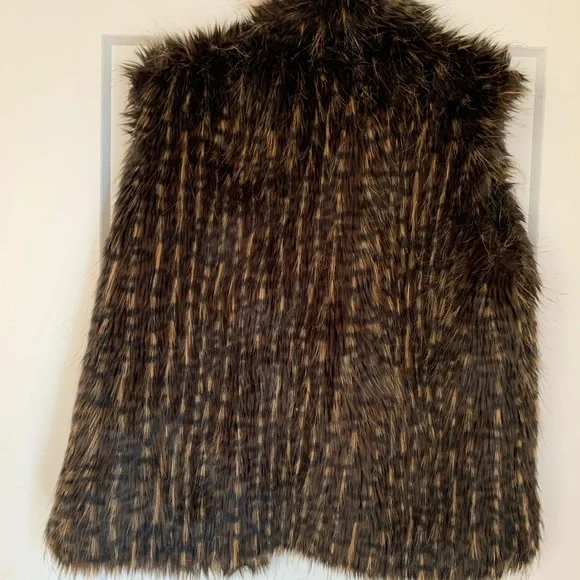 Vintage Painted Pony Faux Fur Vest Size M/L. EUC - Picture 4 of 13